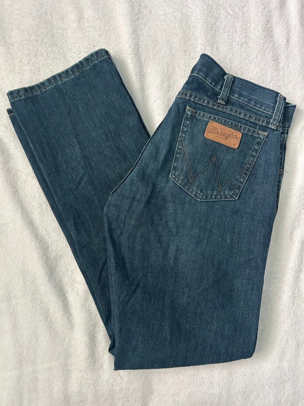 Men's Wrangler Retro Slim Fit Bootcut Jean 31x32 Riverwash